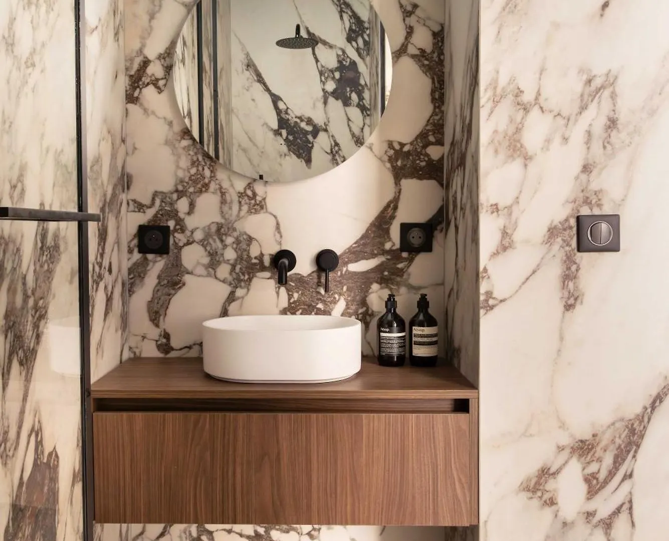Luxury & Comfort Apt - 3Bd-8P - Heart Of Le Marais Paris 0*,