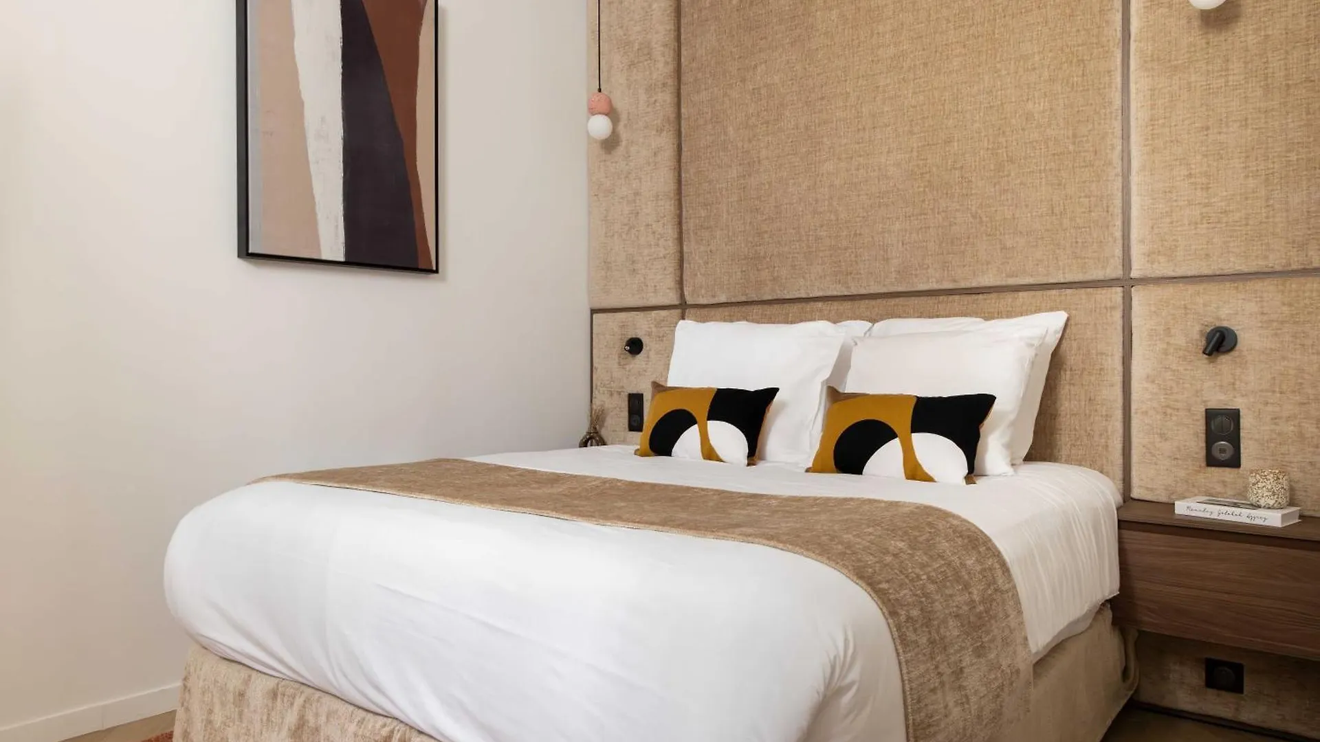 Luxury & Comfort Apt - 3Bd-8P - Heart Of Le Marais Paris Apartment